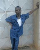 Dondo a man of 37 years old living at Ndjamena looking for a woman