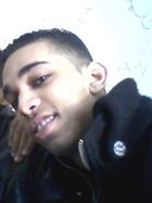 Omar16 a man of 32 years old living at Casablanca looking for some men and some women
