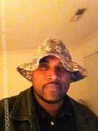 Alexodus a man of 48 years old living in États-Unis looking for a young woman