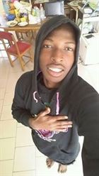 Momo110 a man of 28 years old living in Côte d'Ivoire looking for a young woman