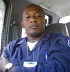 Damian17 a man of 45 years old living at Trinité-et-Tobago looking for some men and some women