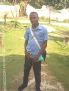 Jemar1 a man of 28 years old living in Jamaïque looking for a woman