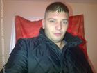 Shan a man of 34 years old living in Angleterre looking for some men and some women