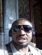 Alagiebayo a man of 40 years old living at Roma looking for some men and some women
