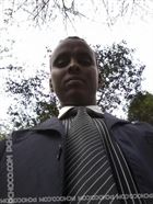 AbdiweliHassan a man of 37 years old living in Kenya looking for some men and some women