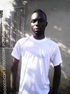 Neveu a man of 31 years old living at Lomé looking for a woman