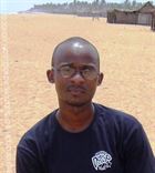 Querelle a man of 43 years old living at Cotonou looking for some men and some women