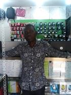 Tondi a man of 34 years old living at Niamey looking for some men and some women