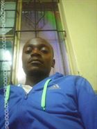 David755 un homme de 32 ans vivant à Maseru recherche des hommes et des femmes