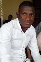 Sando1 un homme de 32 ans vivant en Côte d'Ivoire recherche des hommes et des femmes