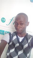 Microbe1 a man of 32 years old living at Abidjan looking for a young woman