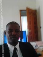Mamadou103 a man of 42 years old living at Nouakchott looking for some men and some women