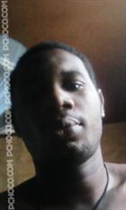 Mickey28 a man of 34 years old living at Bisée looking for a woman