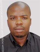 Tsaurai a man of 41 years old living at Johannesburg looking for some men and some women
