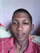 Michou23 a man of 27 years old living at Les Abymes looking for a woman