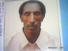 Tezera un homme de 48 ans vivant en Éthiopie recherche des hommes et des femmes