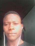 Mervis a man of 33 years old living in Bénin looking for some men and some women