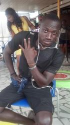 Wadony a man of 34 years old living at Accra looking for a woman