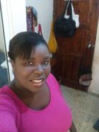 Shealexis a woman of 32 years old living at Haiti looking for some men and some women