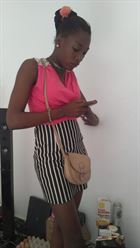 Flavia1 a woman of 29 years old living in Togo looking for some men and some women