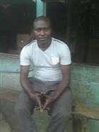 Kourouma3 a man of 41 years old living at Monrovia looking for some men and some women