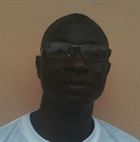 Kolamou a man of 40 years old living at Conakry looking for some men and some women