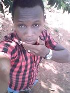 Wilfried141 a man of 31 years old living in Côte d'Ivoire looking for a young woman