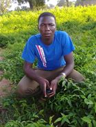 Dalou a man of 27 years old living at Ndjamena looking for some men and some women