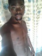 KevinDiyasilua a man of 31 years old living in République démocratique du Congo looking for some men and some women