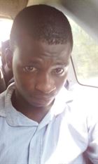 Ademola80 un homme de 29 ans vivant au Nigeria recherche une jeune femme