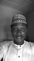 Khalifakoko1 un homme de 28 ans vivant au Nigeria recherche des hommes et des femmes