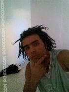 Damacos a man of 38 years old living in Tunisie looking for some men and some women