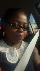 Julia10 a woman of 36 years old living in Namibie looking for some men and some women
