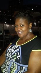 Thuli4 a woman of 47 years old living in Afrique du Sud looking for some men and some women