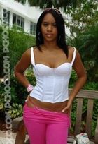 Annal a woman of 31 years old living at La Habana looking for some men and some women