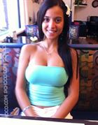 Hannahofori a woman of 33 years old living at Sydney looking for some men and some women