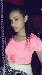Prisca41 a woman of 34 years old living in Soudan looking for some men and some women