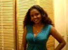 Retakamara a woman of 34 years old living in Émirats arabes unis looking for some men and some women