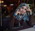 Fatima31 a woman of 31 years old living in Émirats arabes unis looking for some men and some women
