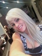 Sarah116 a woman of 36 years old living in France looking for some men and some women