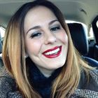 Patricia42 a woman of 34 years old living in Angleterre looking for some men and some women