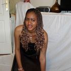 Maryebraham a woman of 34 years old living in Angleterre looking for some men and some women