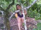 Valdeci a woman of 44 years old living in Philippines looking for some men and some women