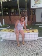 Karol2 a woman of 44 years old living at Singapore looking for some men and some women