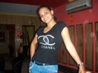 Oumiaffin1 a woman of 32 years old living in Soudan looking for some men and some women