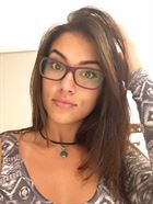 Laurette1 a woman of 39 years old living in France looking for some men and some women