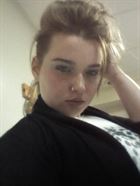 Doris45 a woman of 39 years old living in États-Unis looking for some men and some women