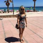 Murielle7 a woman of 43 years old living in France looking for some men and some women
