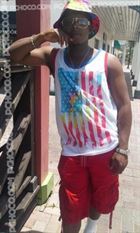 Anthony285 a man of 34 years old living at Nassau looking for some men and some women