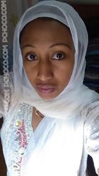 Chouchou25 a woman of 32 years old living at Tananarive looking for some men and some women